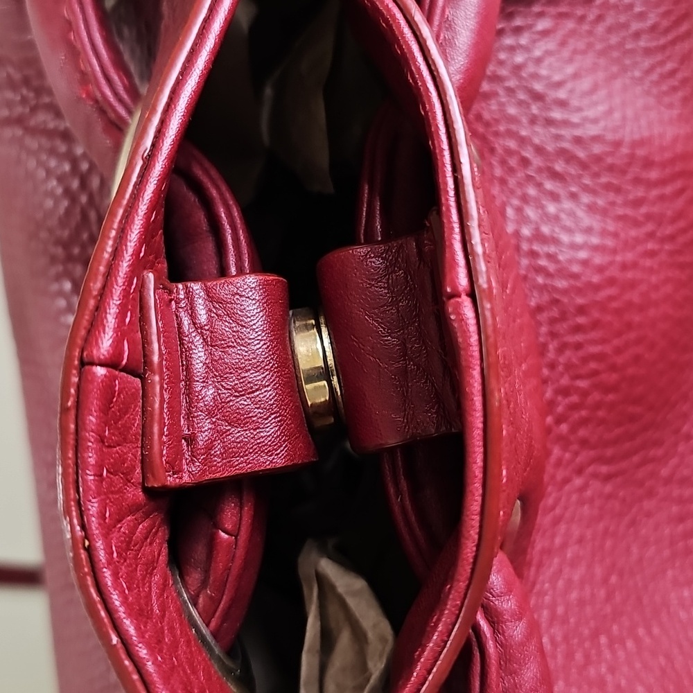 Cole Haan Brick Red Pebbled Leather Large Drawstring Handbag EUC - Picture 14 of 17
